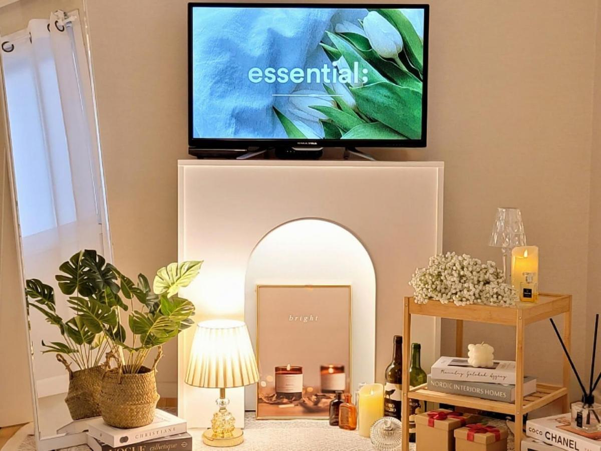 Honey Sleep Shinchon, 2br Up To 4 People At Shinchon Apartment *